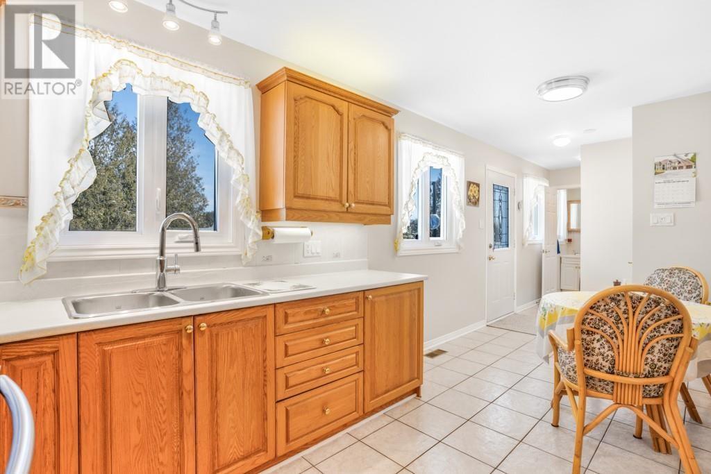 Listing 1328686 - Large Photo # 12