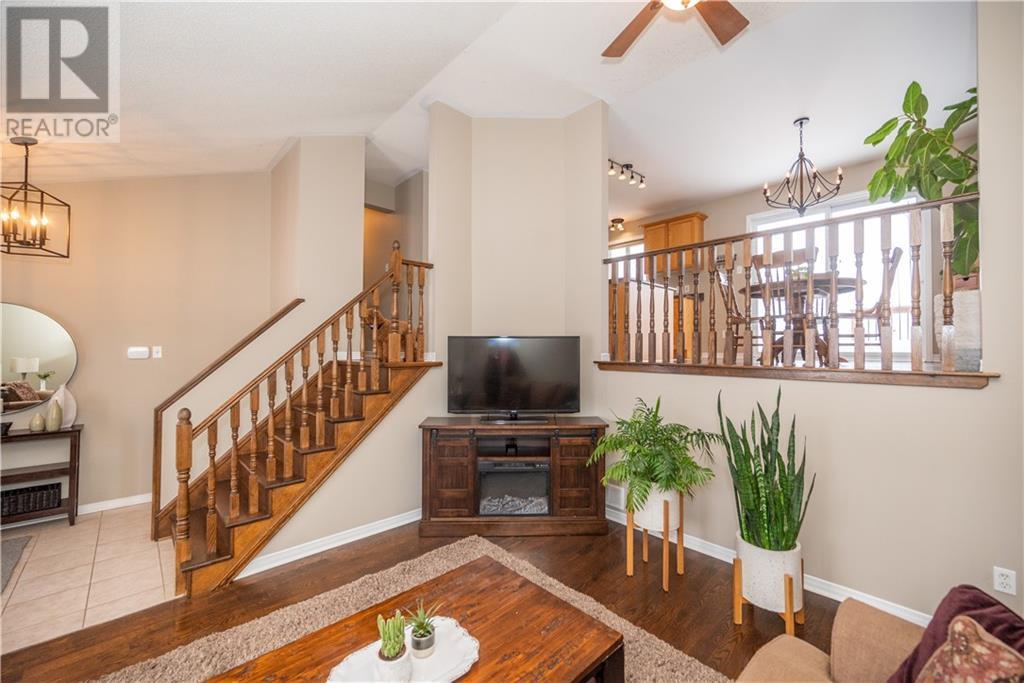 Listing 1328700 - Large Photo # 6