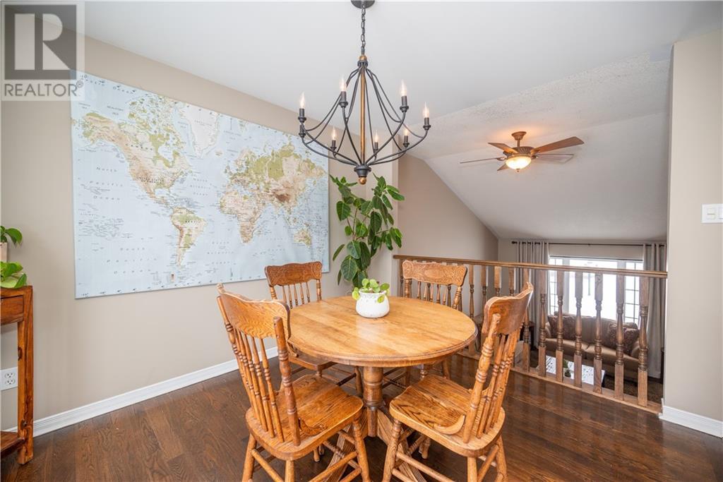 Listing 1328700 - Large Photo # 7