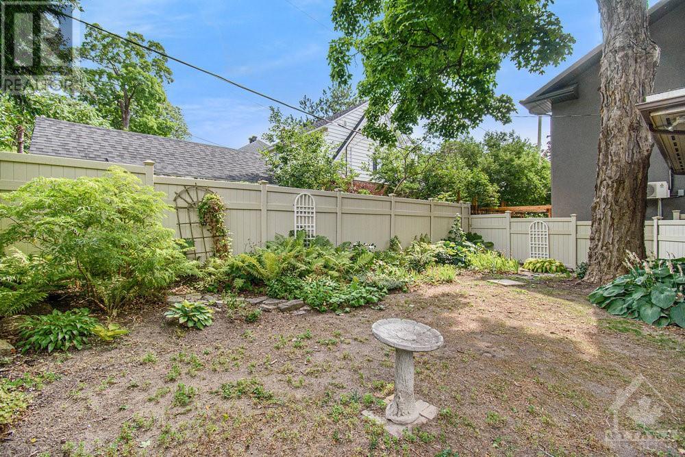 Listing 1328773 - Large Photo # 29