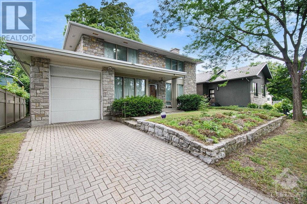Listing 1328773 - Large Photo # 2