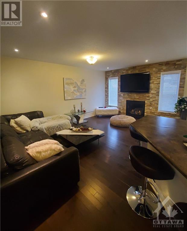 Listing 1328917 - Large Photo # 7