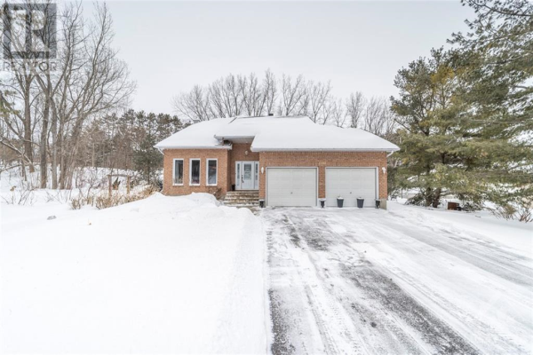 1180 ANNIE COURT, Ottawa