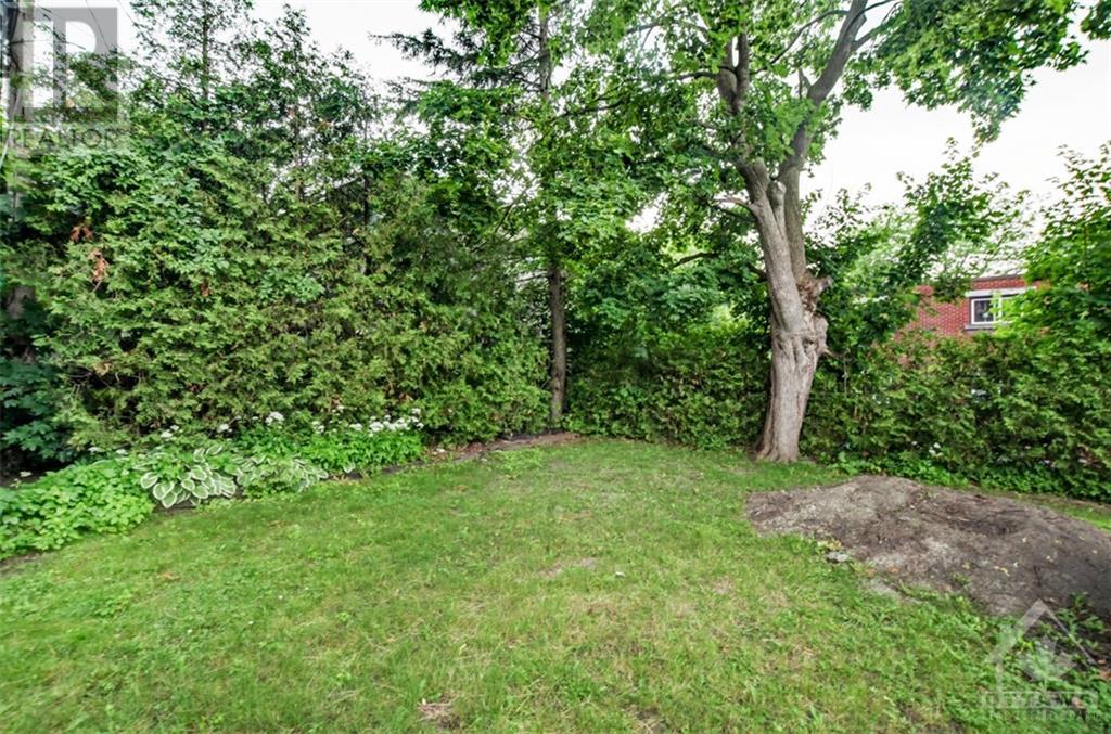 Listing 1329072 - Large Photo # 28