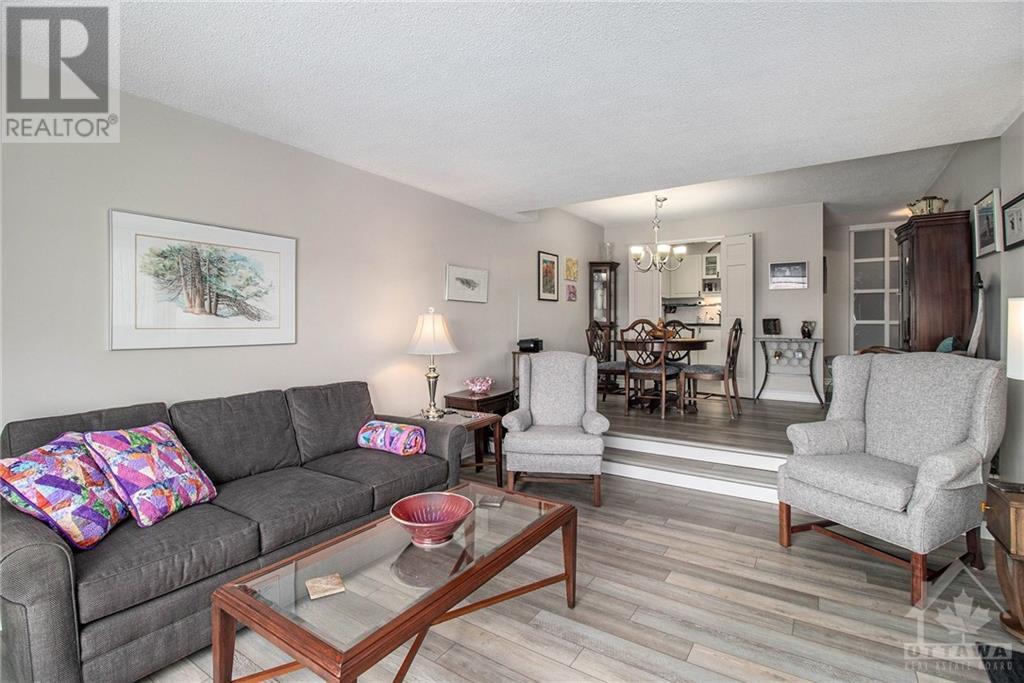 Listing 1329179 - Large Photo # 2