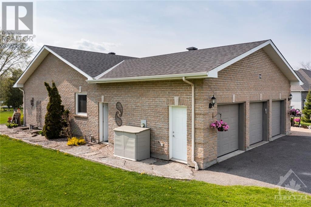 Listing 1329184 - Large Photo # 22