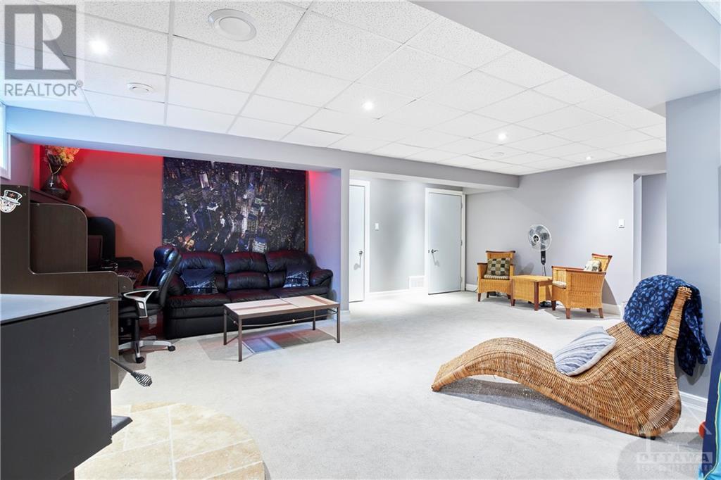 Listing 1329184 - Large Photo # 21