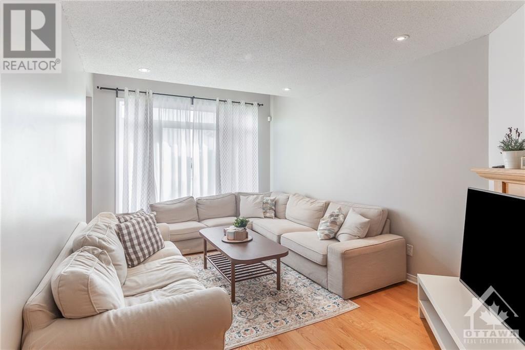 Listing 1329199 - Large Photo # 6