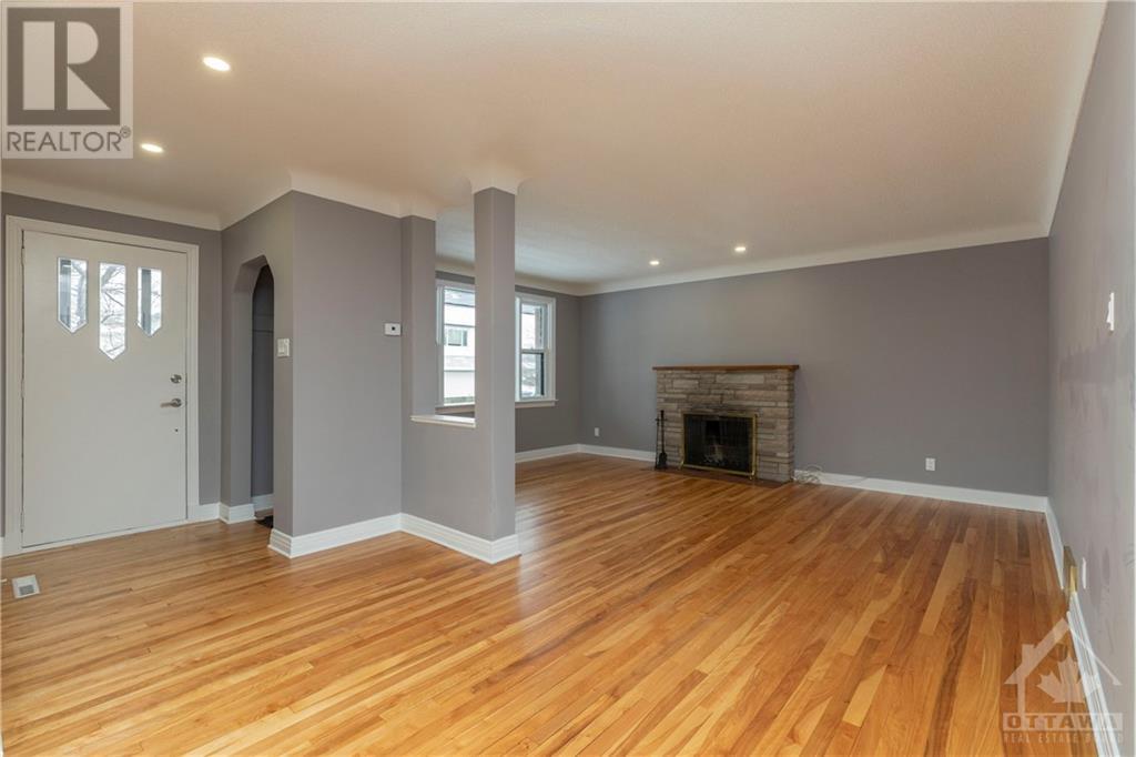 Listing 1329267 - Large Photo # 3
