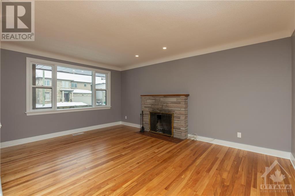 Listing 1329267 - Large Photo # 4