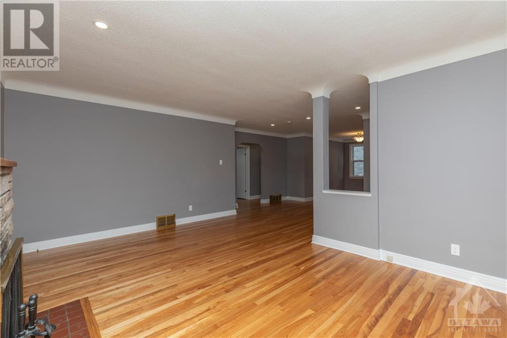 Listing 1329267 - Large Photo # 6
