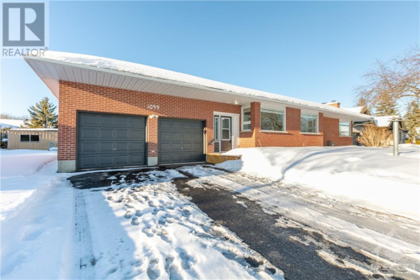 1099 ISLAND VIEW DRIVE, Manotick