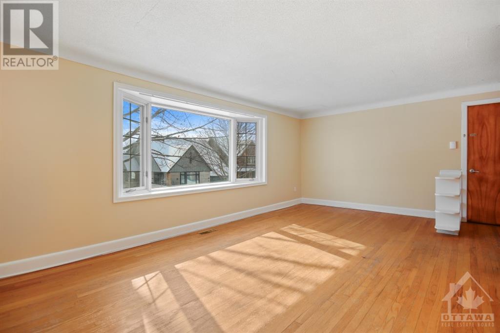 Listing 1329327 - Large Photo # 3
