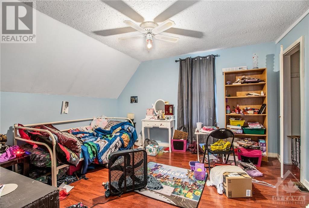 Listing 1329366 - Large Photo # 18