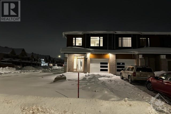 335 BARRETT FARM DRIVE, Ottawa
