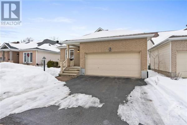 36 FIELDCREST AVENUE, Ottawa