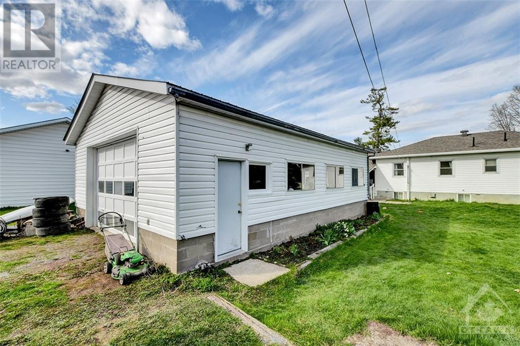 Listing 1329517 - Large Photo # 18