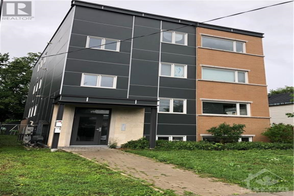 335 OLMSTEAD STREET UNIT#4, Ottawa
