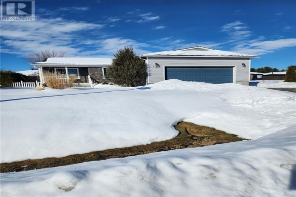 10 MORRISON DRIVE, Cobden