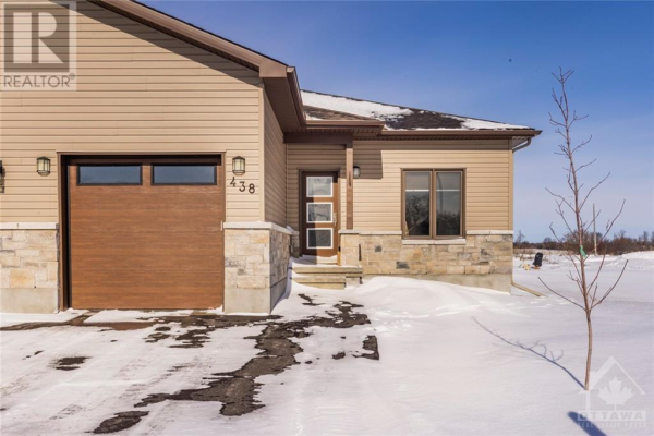 438 ARORA CRESCENT, Winchester