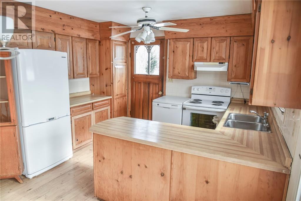 Listing 1329680 - Large Photo # 9