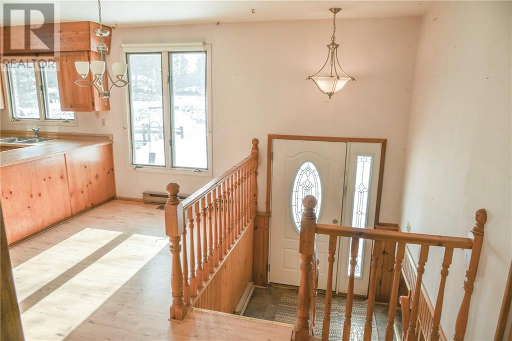 Listing 1329680 - Large Photo # 3