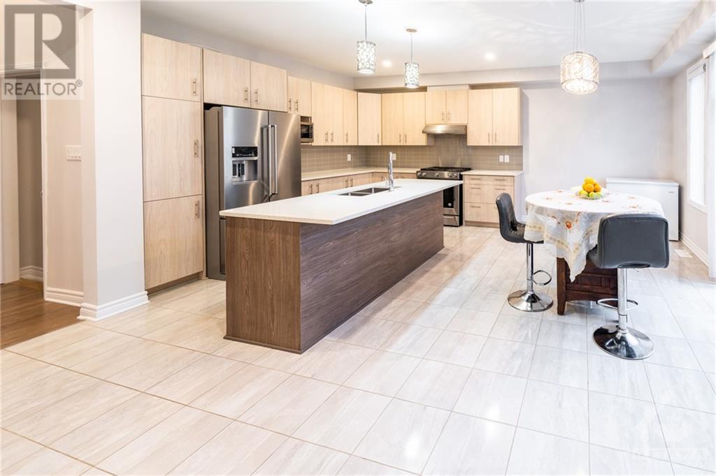 Listing 1329740 - Large Photo # 9