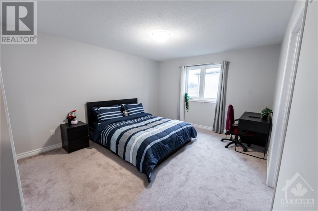 Listing 1329740 - Large Photo # 18