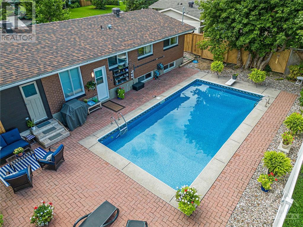 Listing 1329747 - Large Photo # 19
