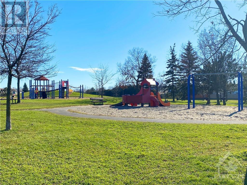 Listing 1329815 - Large Photo # 30
