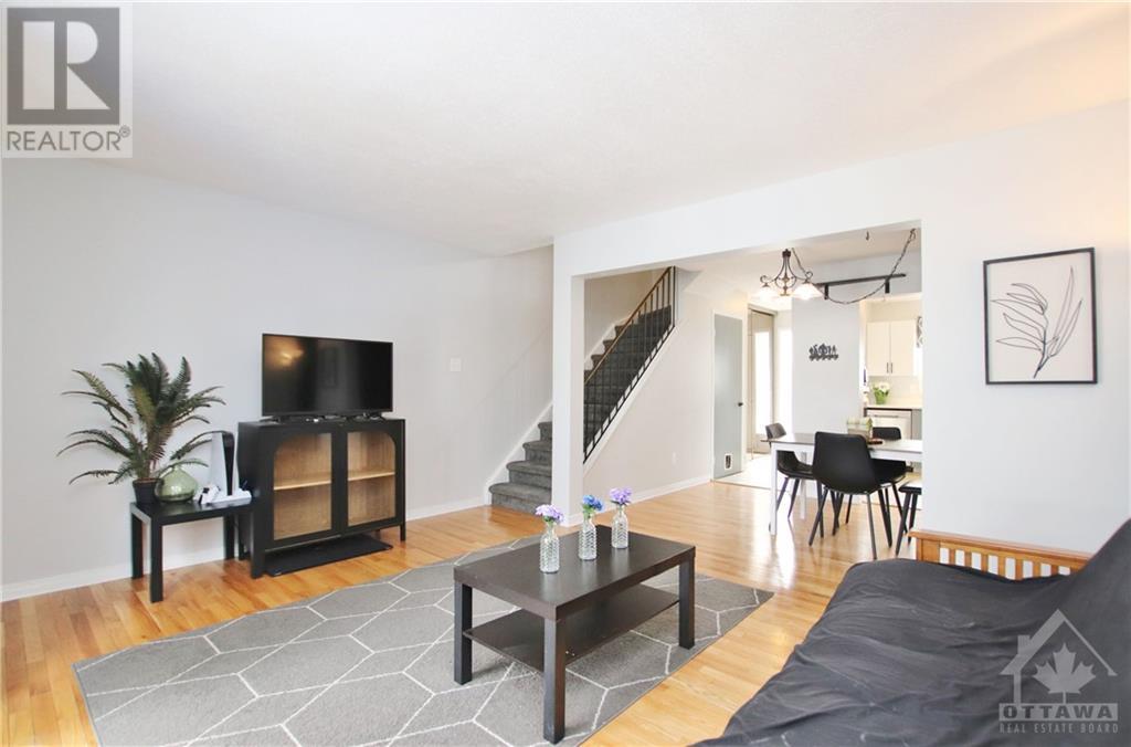 Listing 1329815 - Large Photo # 10