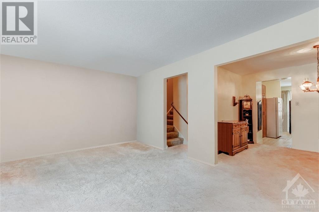 Listing 1329819 - Large Photo # 4
