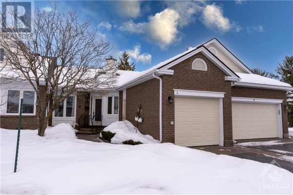 4 GRAND CEDAR COURT, Stittsville