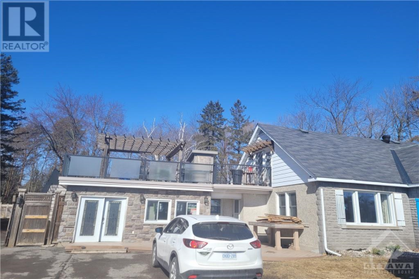 2952 PRINCE OF WALES DRIVE, Ottawa