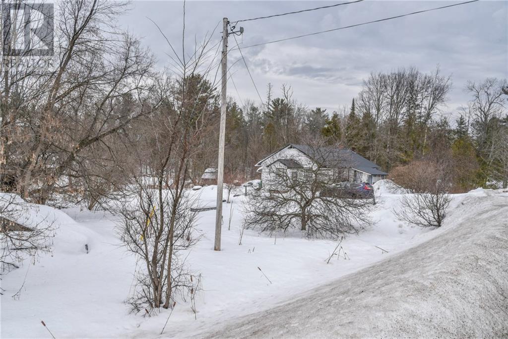 Listing 1330099 - Large Photo # 11
