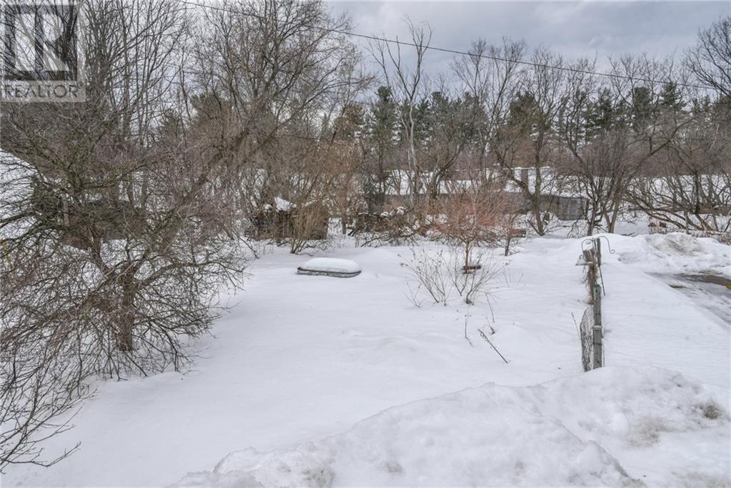 Listing 1330099 - Large Photo # 10