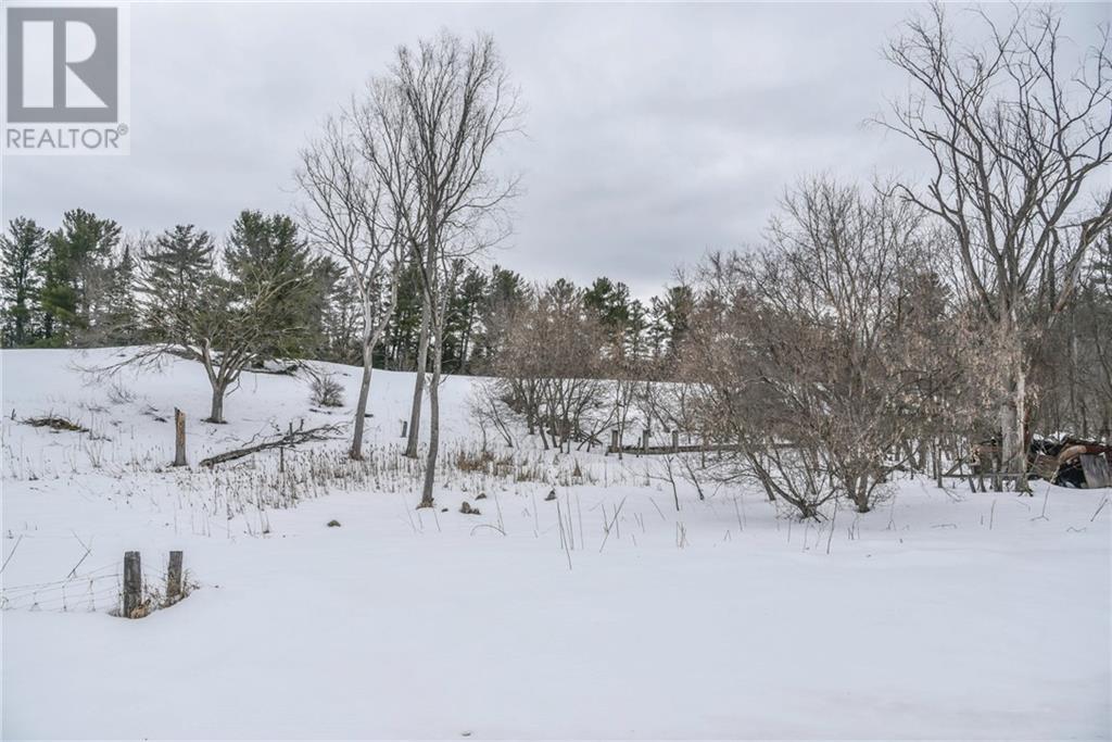 Listing 1330099 - Large Photo # 24
