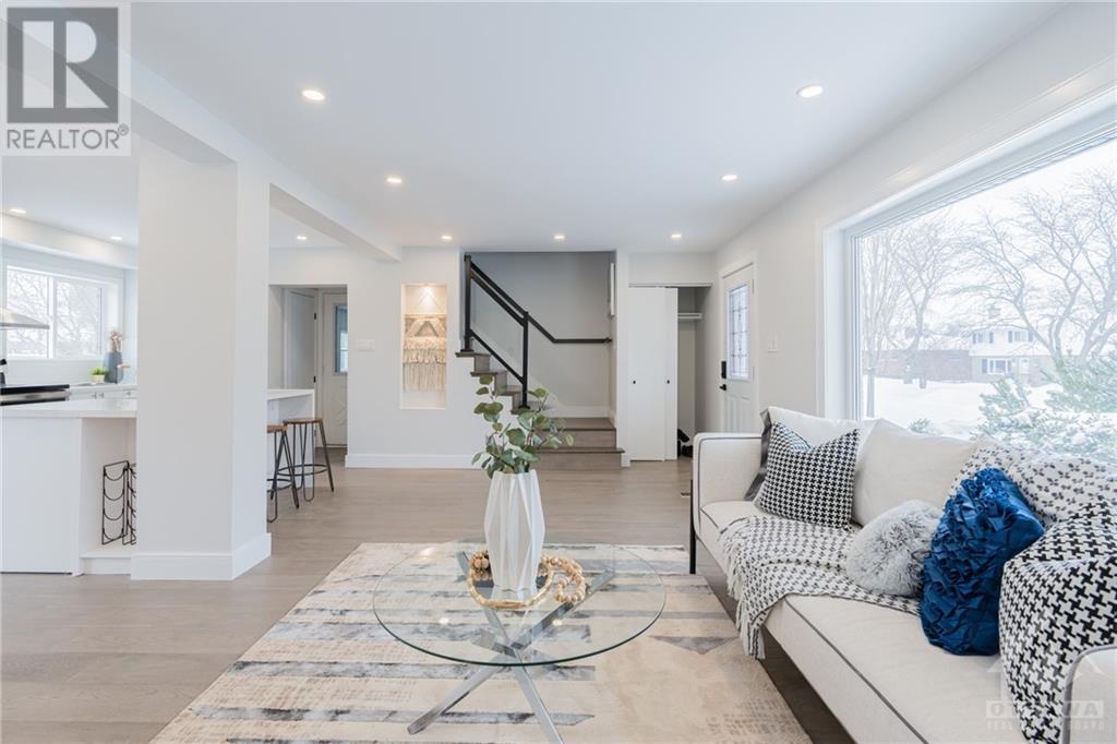 Listing 1330235 - Large Photo # 3