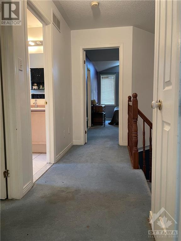 Listing 1330257 - Large Photo # 14