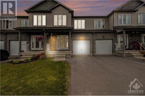 8 CODE CRESCENT, Carleton Place