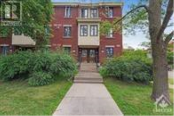 213 MART CIRCLE, Ottawa