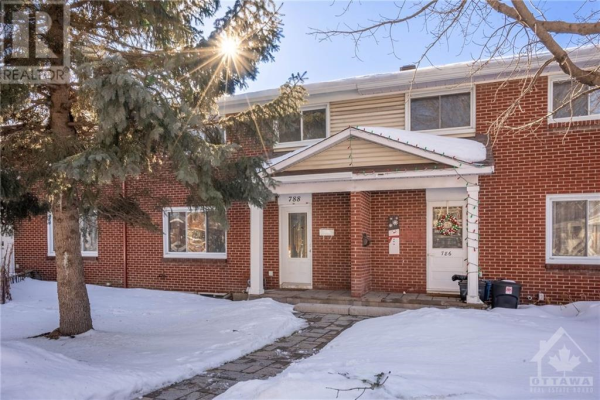 788 CUMMINGS AVENUE, Ottawa