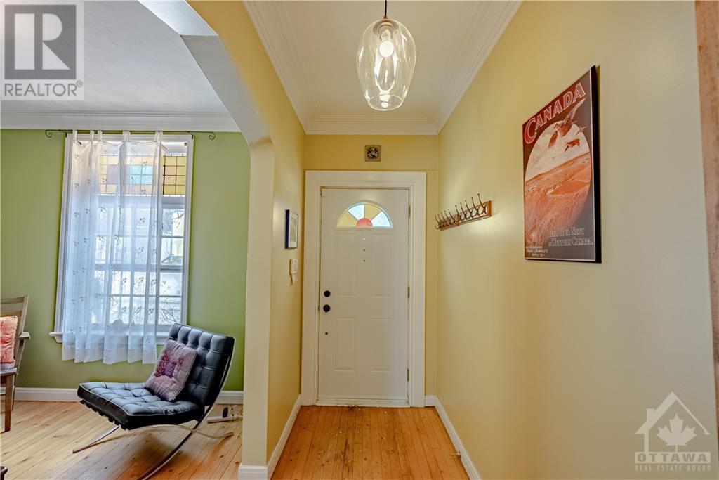 Listing 1330320 - Large Photo # 2