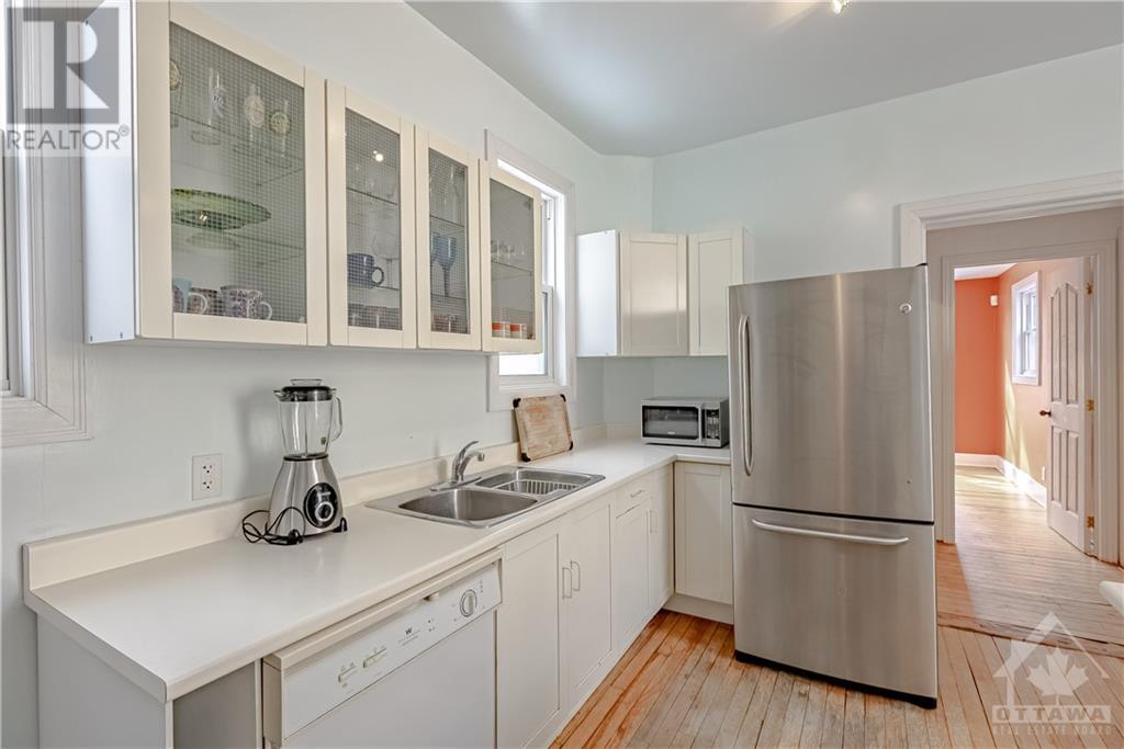 Listing 1330320 - Large Photo # 11