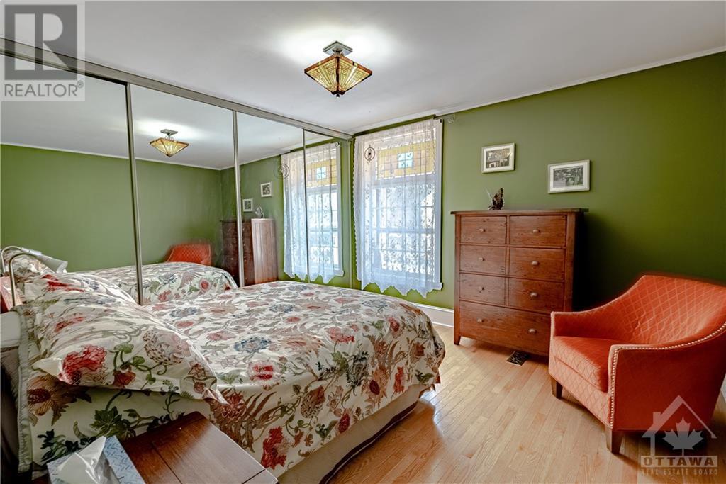 Listing 1330320 - Large Photo # 20