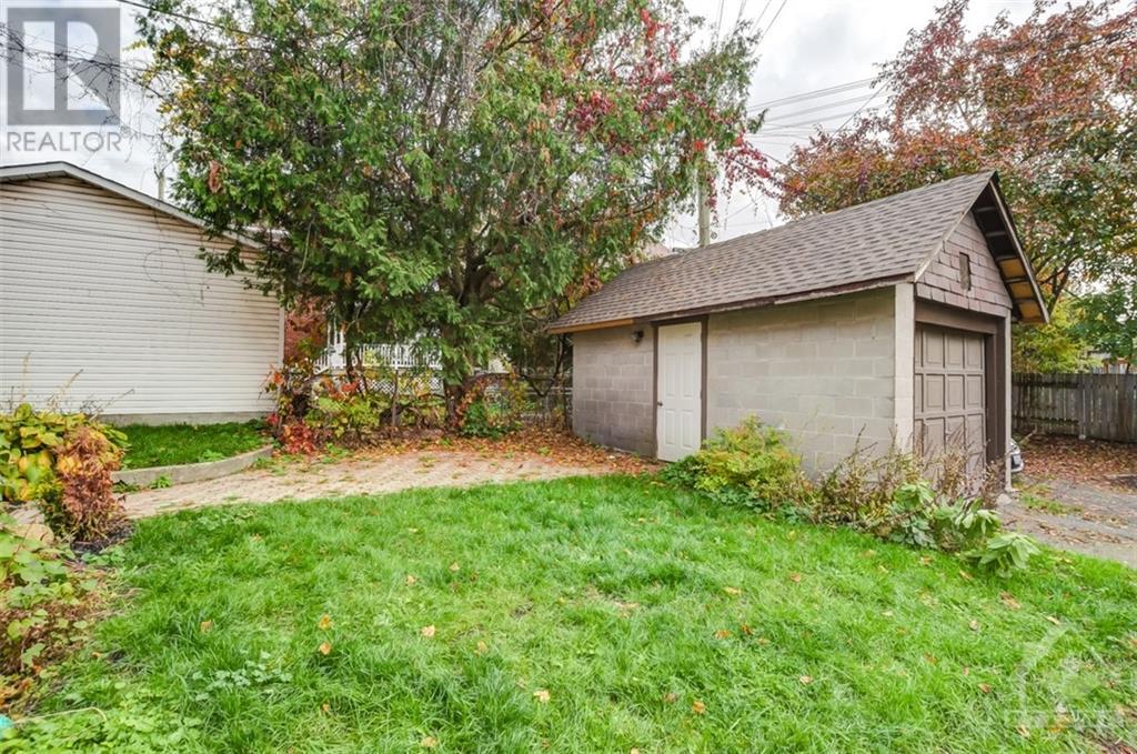 Listing 1330385 - Large Photo # 29