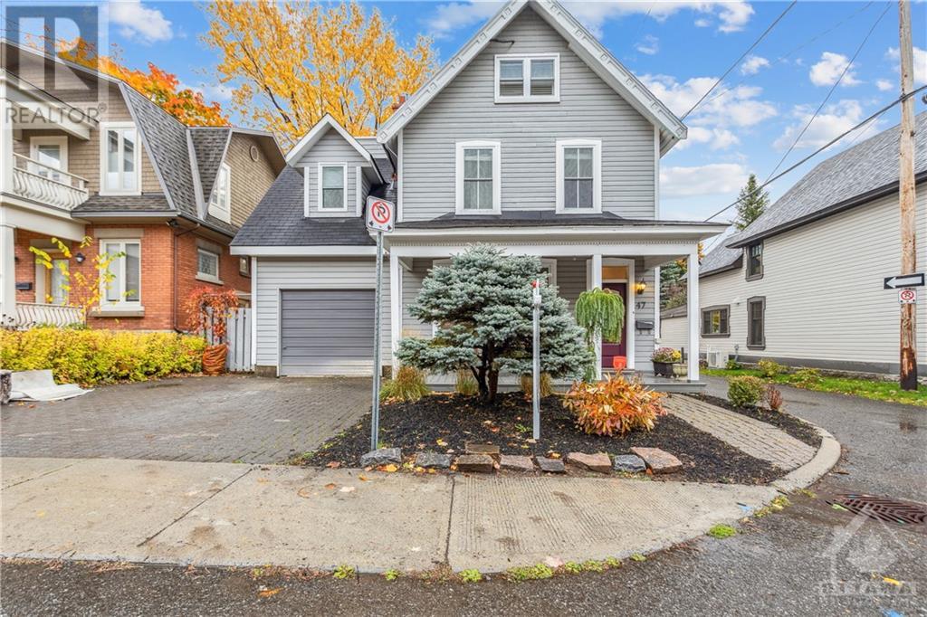 Listing 1330412 - Large Photo # 1