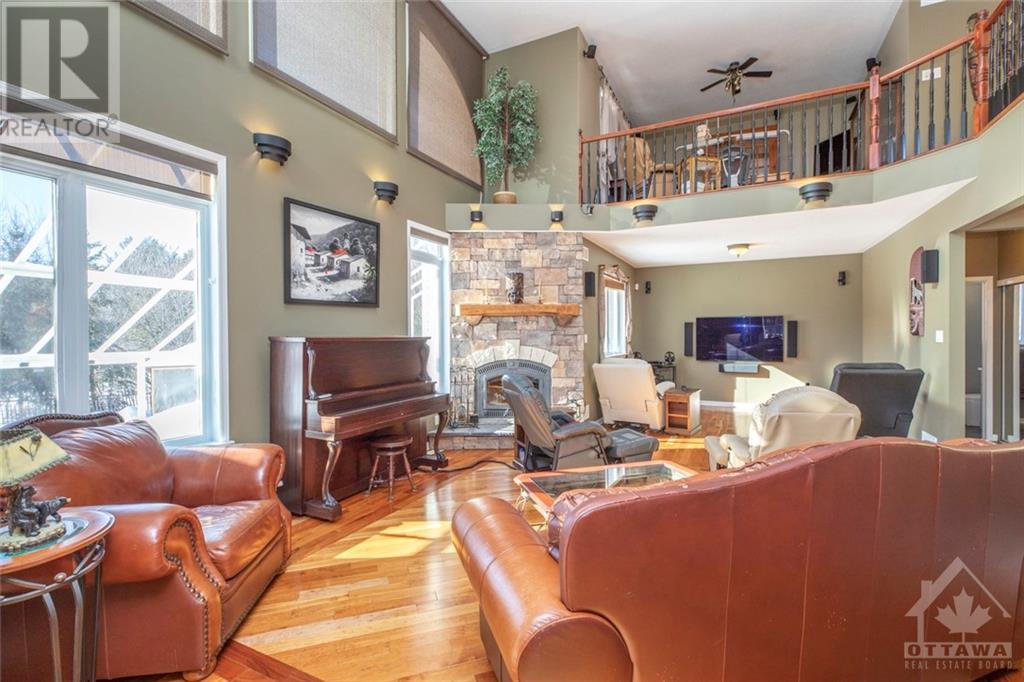 Listing 1330657 - Large Photo # 14