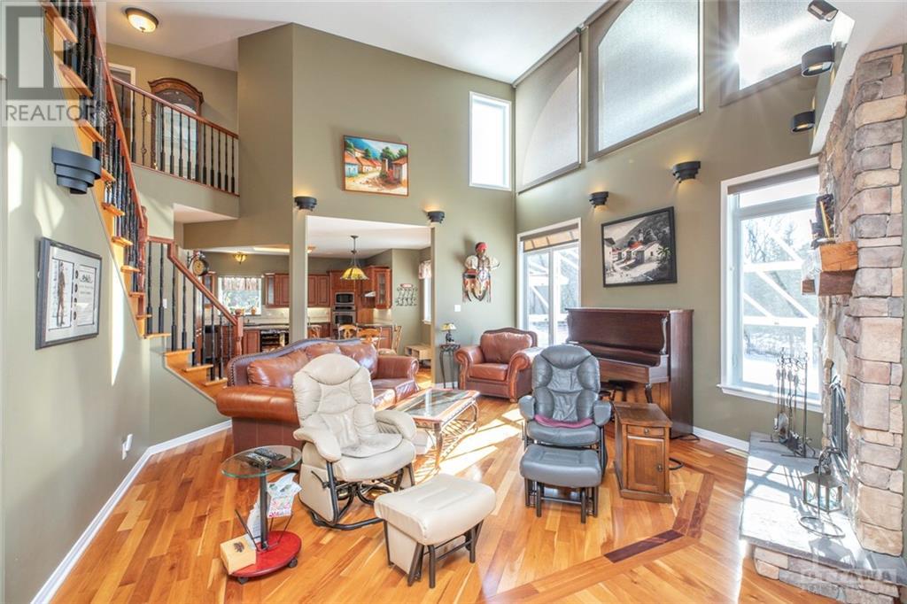 Listing 1330657 - Large Photo # 12