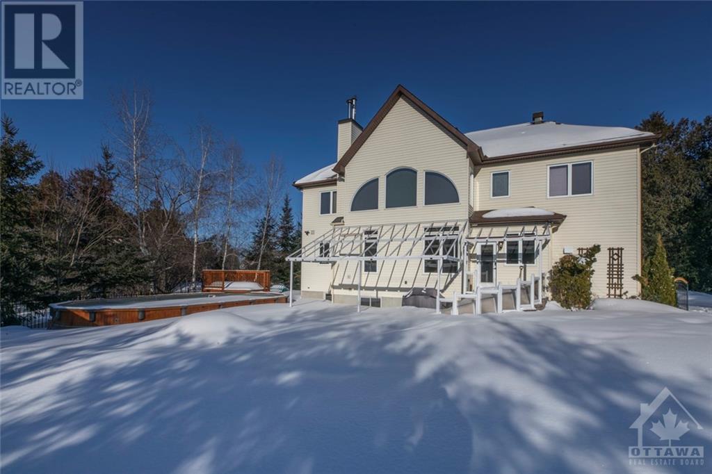 Listing 1330657 - Large Photo # 28